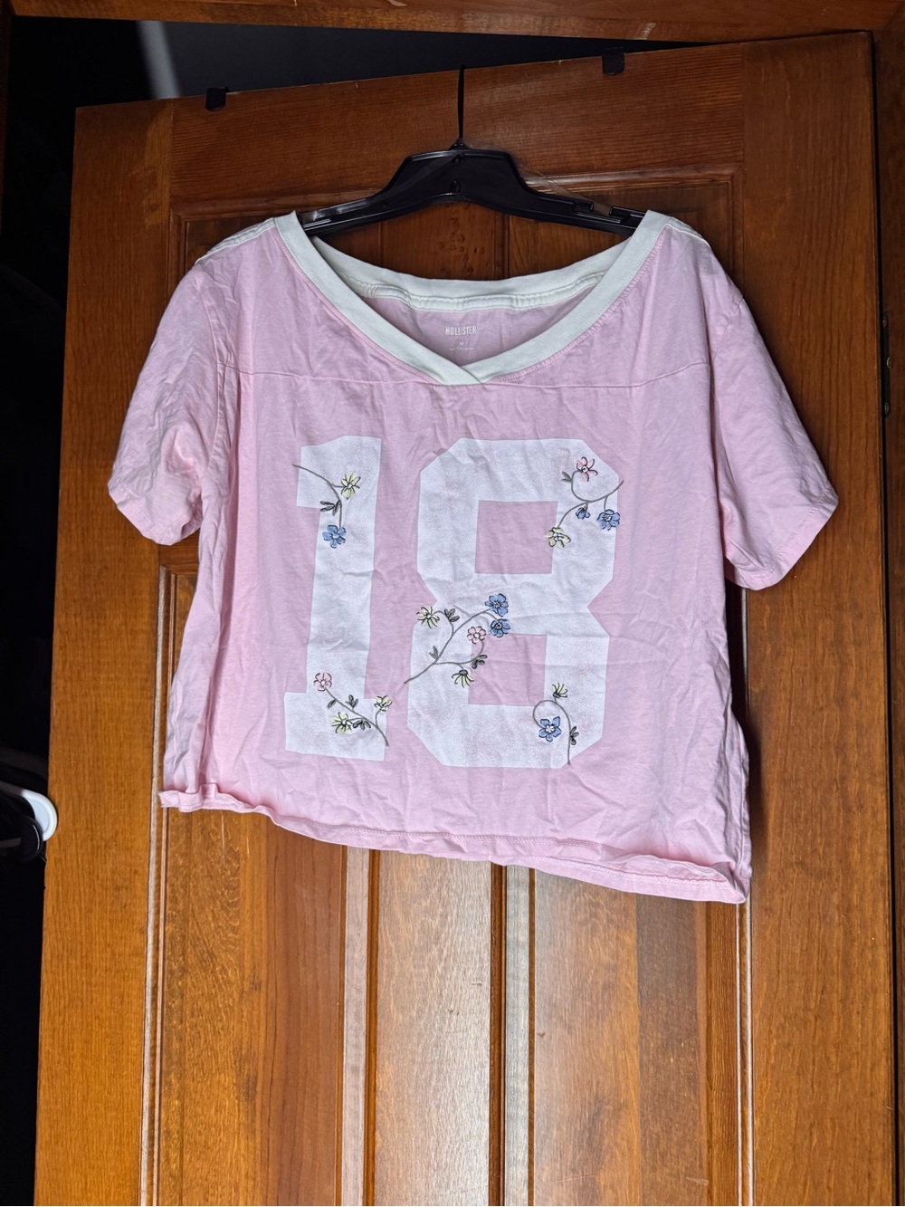 Hollister Pink '18' Floral Graphic Short Sleeve Tee